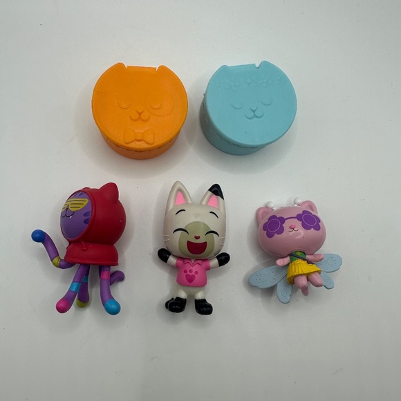 Gabby's Dollhouse Toy Lot 3 Figures and 2 Boxes Pandy Paws Kitty Fairy DJ Catnip - Picture 4 of 4
